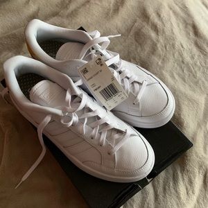 NIB/NWT Adidas Grand Court SE - size 8.5
